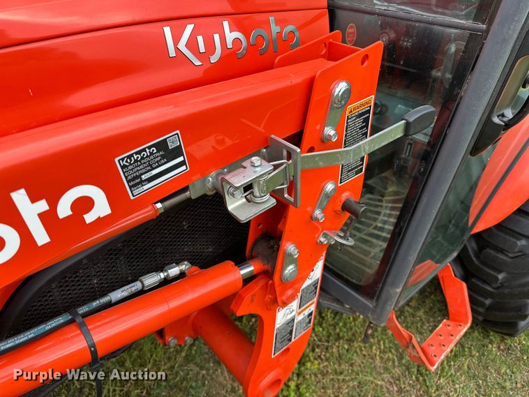 image for item NR9767 2020 Kubota  LX2610HSD MFWD tractor
