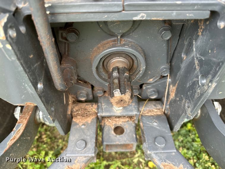 image for item NR9767 2020 Kubota  LX2610HSD MFWD tractor