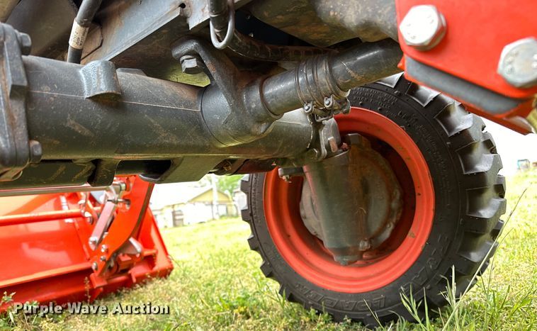 image for item NR9767 2020 Kubota  LX2610HSD MFWD tractor