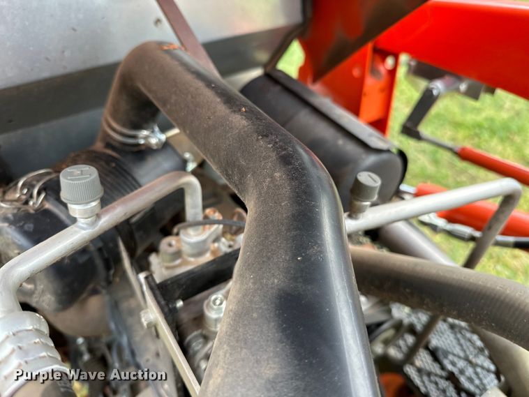 image for item NR9767 2020 Kubota  LX2610HSD MFWD tractor