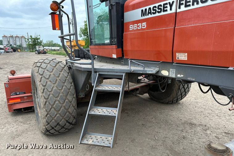 image for item NR9772 2009 Massey Ferguson  9635 swather / windrower
