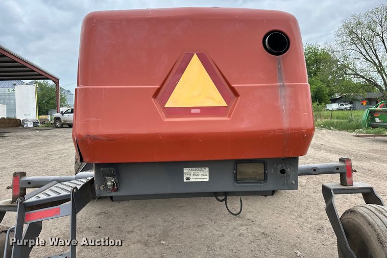 image for item NR9772 2009 Massey Ferguson  9635 swather / windrower