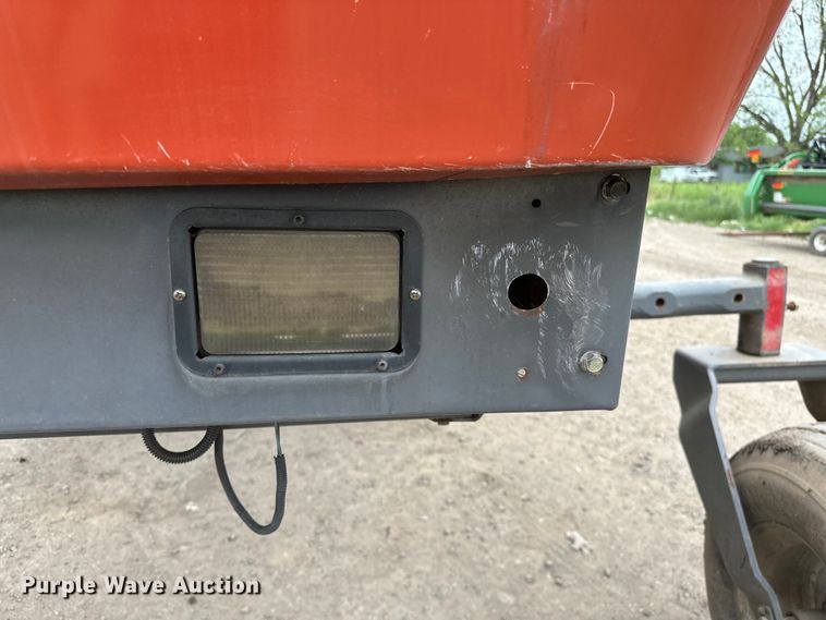 image for item NR9772 2009 Massey Ferguson  9635 swather / windrower