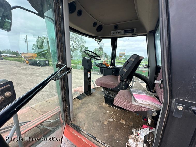 image for item NR9772 2009 Massey Ferguson  9635 swather / windrower