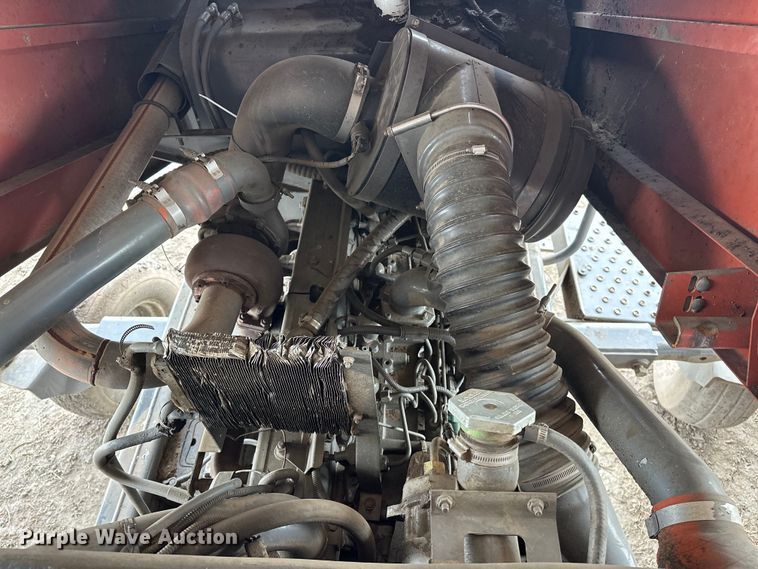 image for item NR9772 2009 Massey Ferguson  9635 swather / windrower