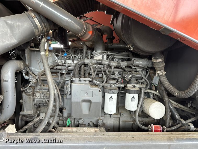 image for item NR9772 2009 Massey Ferguson  9635 swather / windrower