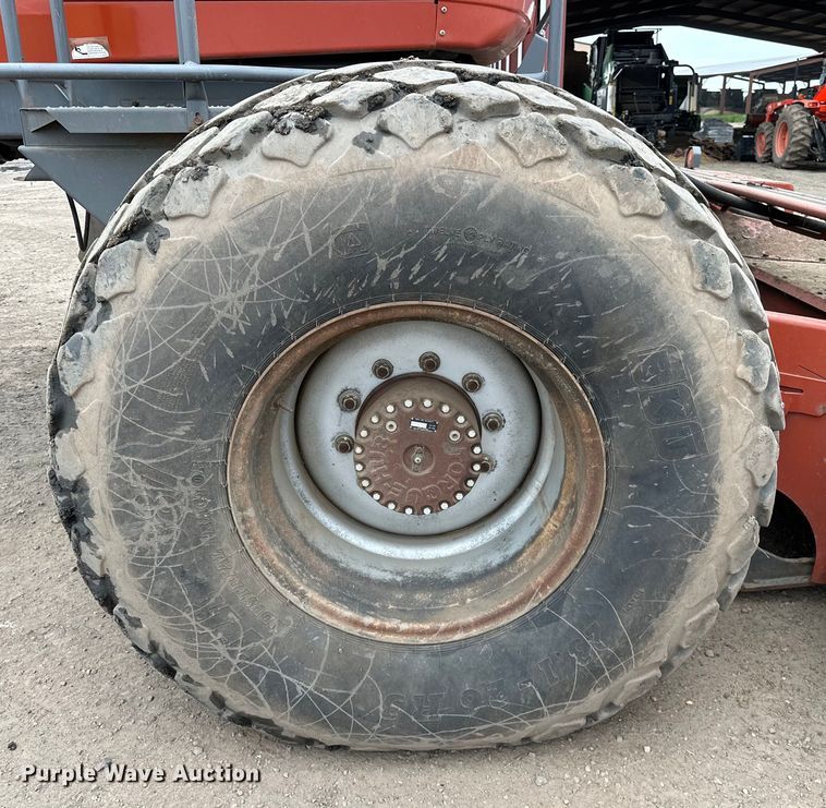 image for item NR9772 2009 Massey Ferguson  9635 swather / windrower