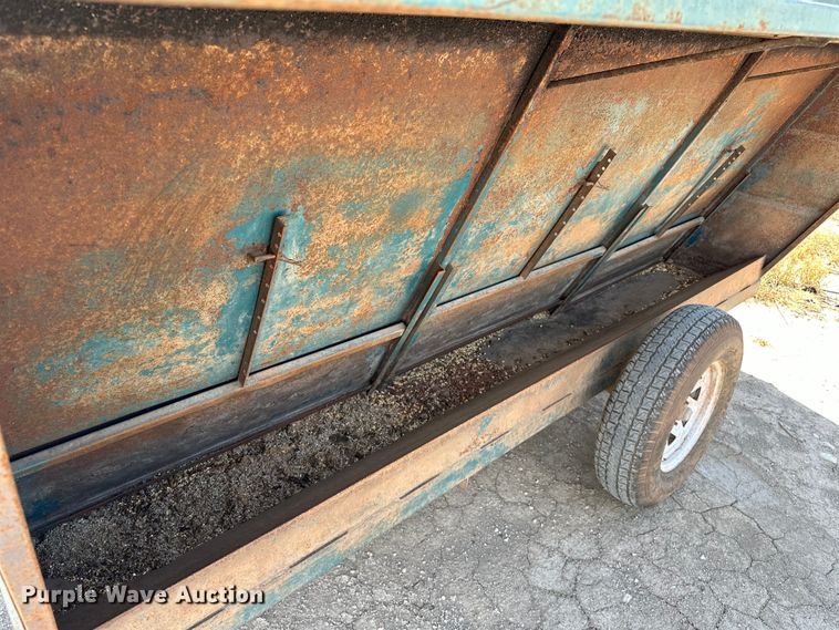 image for item NR9795 Oklahoma Pride  creep feeder 