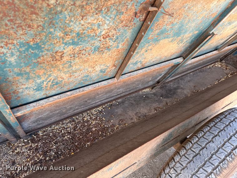 image for item NR9795 Oklahoma Pride  creep feeder 