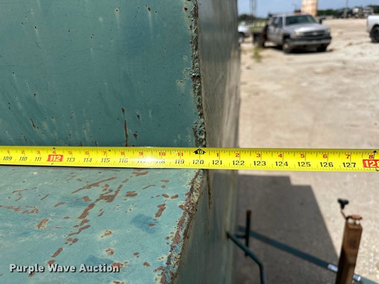 image for item NR9795 Oklahoma Pride  creep feeder 