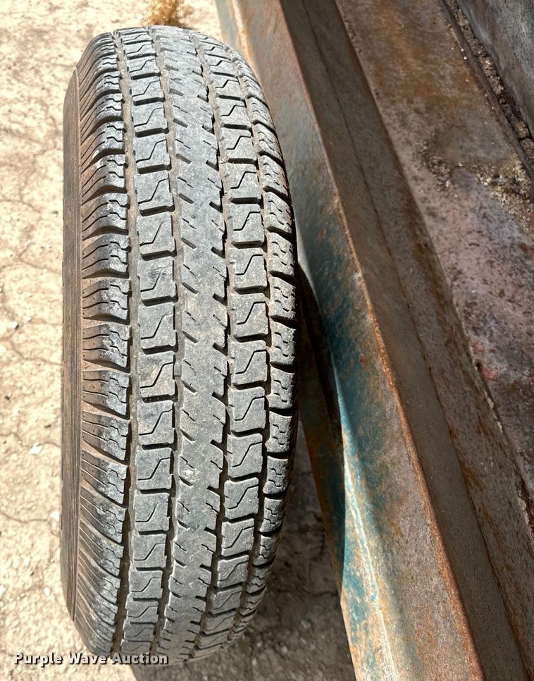 image for item NR9795 Oklahoma Pride  creep feeder 