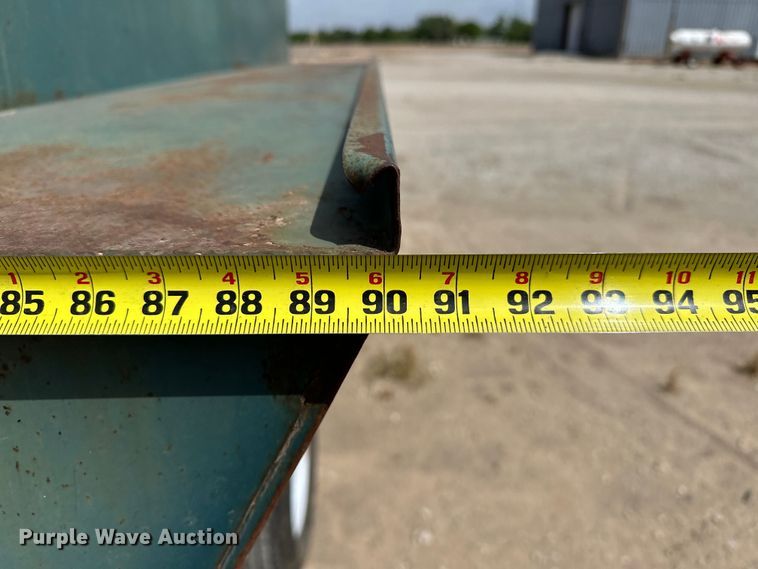 image for item NR9796 Oklahoma Pride  creep feeder 