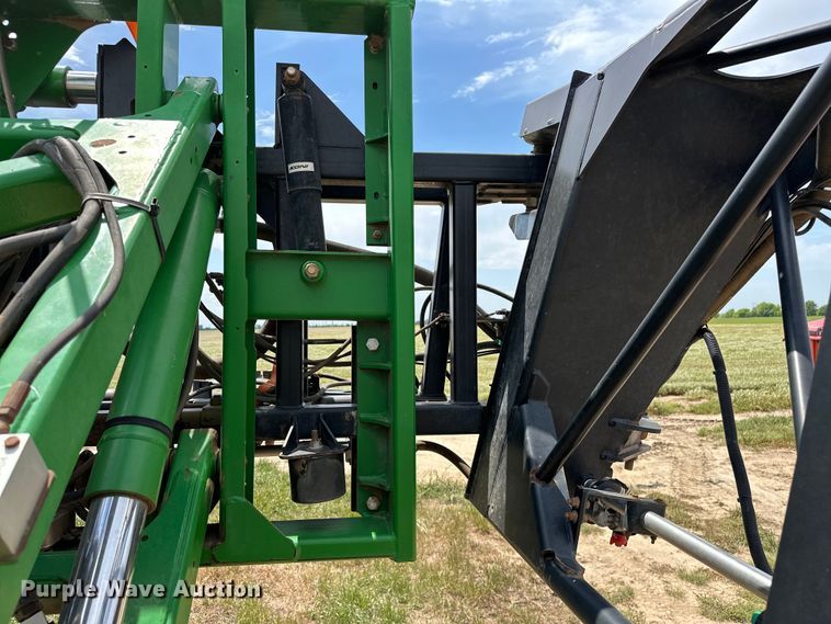 image for item NR9798 John Deere 4940 sprayer boom assembly