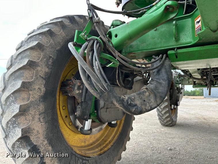 image for item NR9801 2013 John Deere 4940 sprayer
