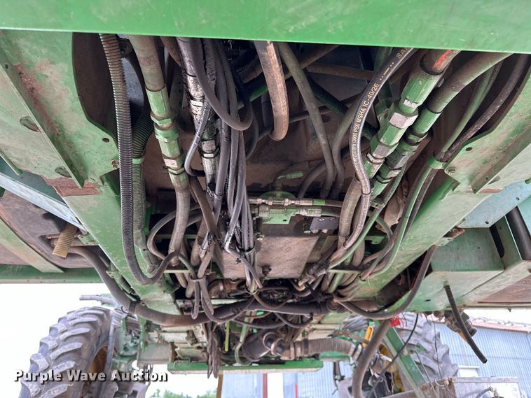 image for item NR9801 2013 John Deere 4940 sprayer