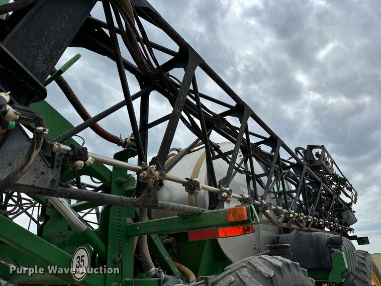 image for item NR9801 2013 John Deere 4940 sprayer