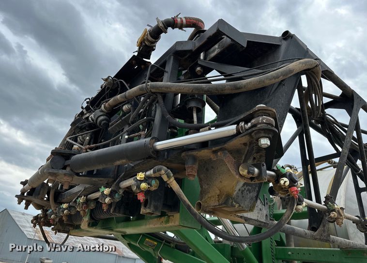 image for item NR9801 2013 John Deere 4940 sprayer