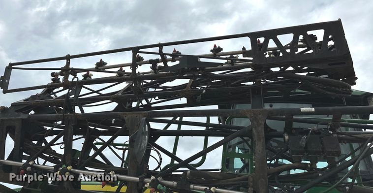 image for item NR9801 2013 John Deere 4940 sprayer