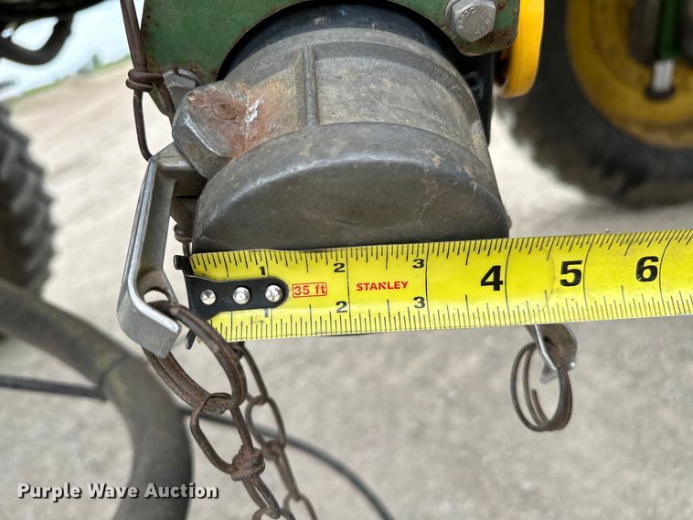 image for item NR9801 2013 John Deere 4940 sprayer