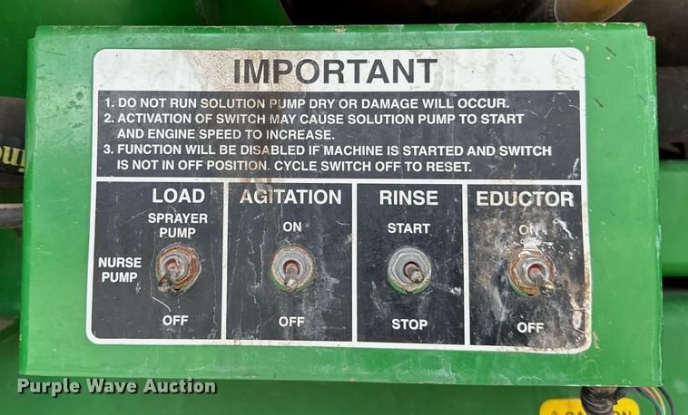 image for item NR9801 2013 John Deere 4940 sprayer