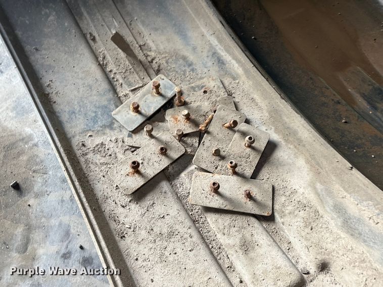 image for item NR9801 2013 John Deere 4940 sprayer