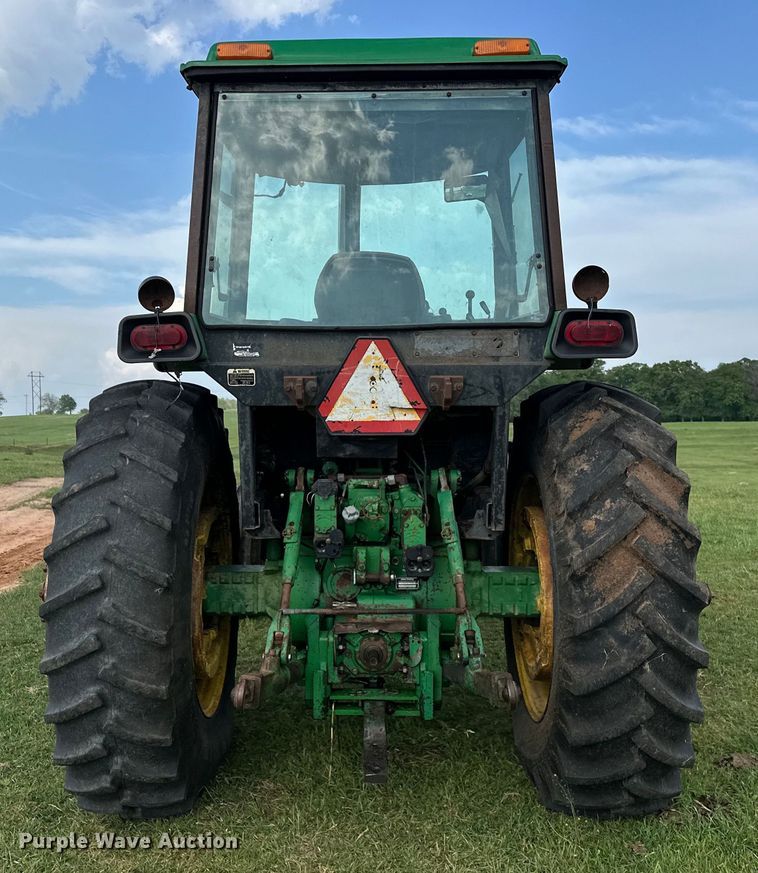 image for item NR9820 1983 John Deere 4450 tractor