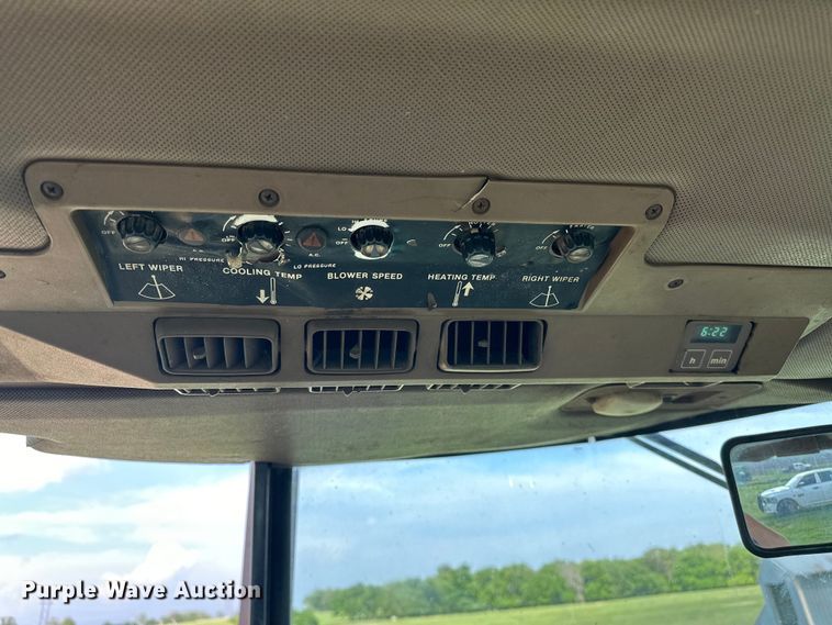 image for item NR9820 1983 John Deere 4450 tractor