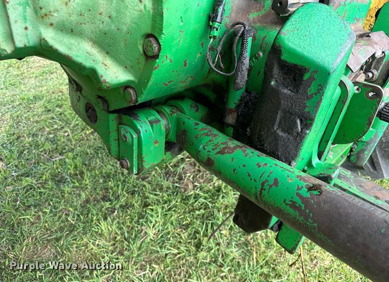 image for item NR9820 1983 John Deere 4450 tractor