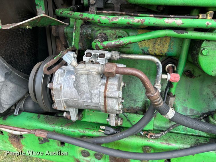 image for item NR9820 1983 John Deere 4450 tractor
