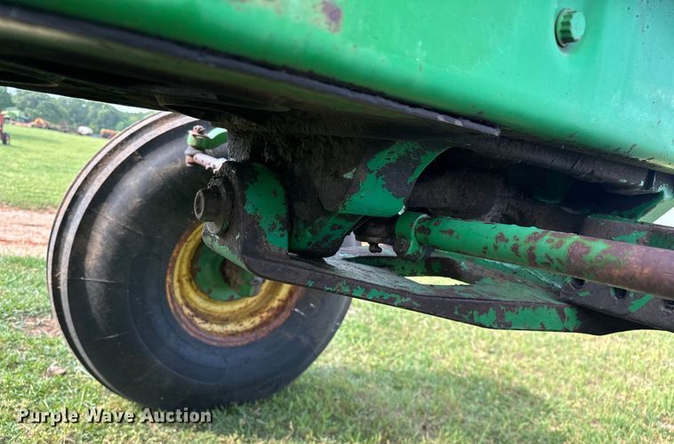 image for item NR9820 1983 John Deere 4450 tractor