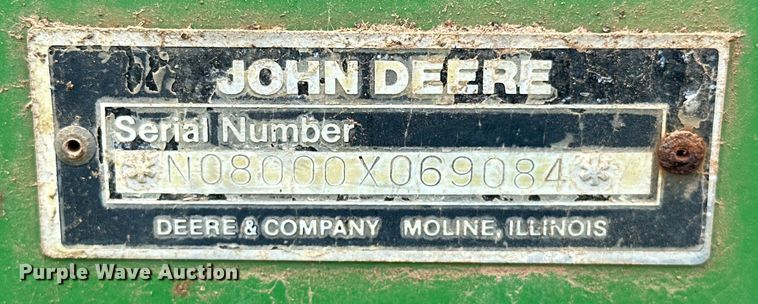 image for item NR9821 John Deere  8300 grain drill