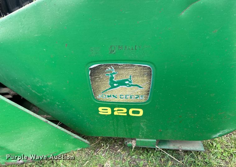 image for item NR9822 1980 John Deere  6620 Turbo combine