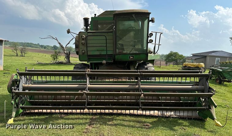 image for item NR9823 1987 John Deere 6620 Titan II RWA combine