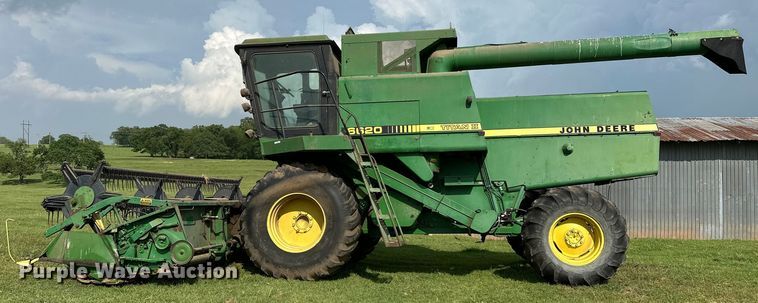 image for item NR9823 1987 John Deere 6620 Titan II RWA combine