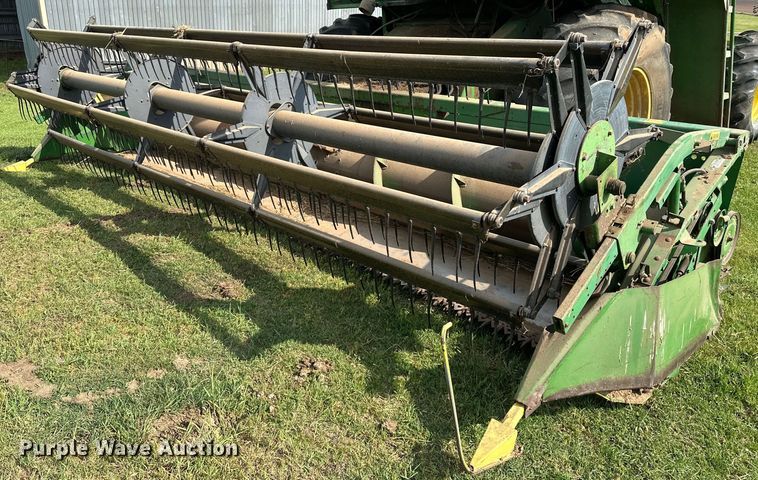 image for item NR9823 1987 John Deere 6620 Titan II RWA combine