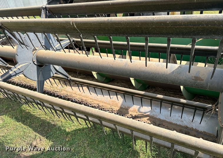 image for item NR9823 1987 John Deere 6620 Titan II RWA combine