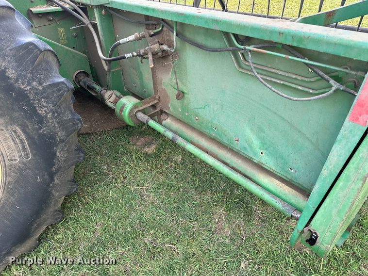 image for item NR9823 1987 John Deere 6620 Titan II RWA combine