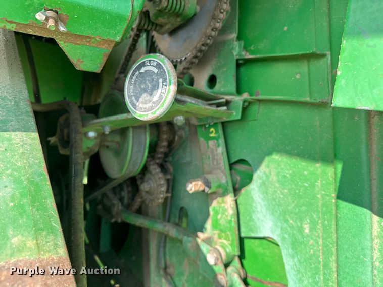 image for item NR9823 1987 John Deere 6620 Titan II RWA combine