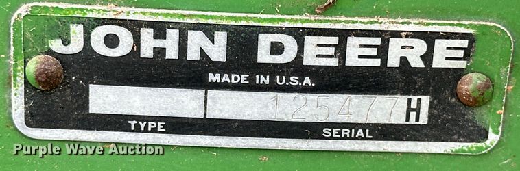 image for item NR9824 John Deere 4400 combine