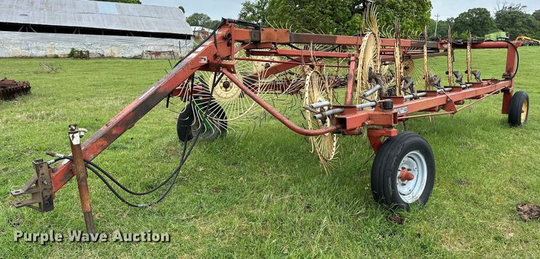 image for item NR9825 H&S BF12HC hay rake