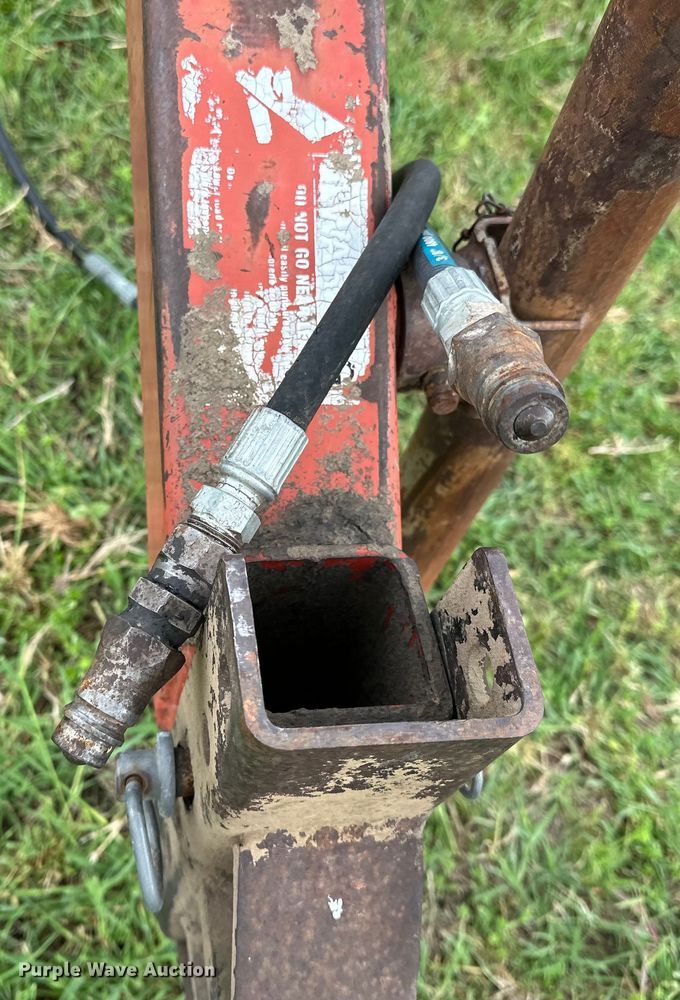 image for item NR9825 H&S BF12HC hay rake