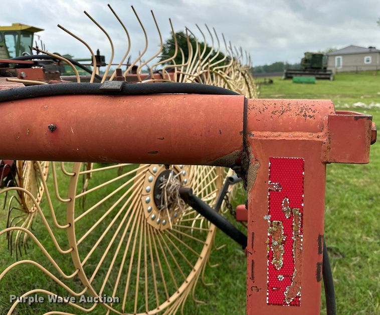 image for item NR9825 H&S BF12HC hay rake