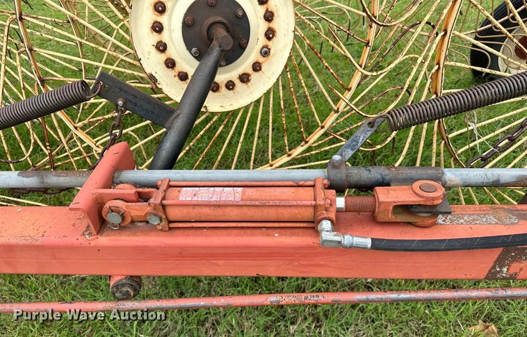 image for item NR9825 H&S BF12HC hay rake