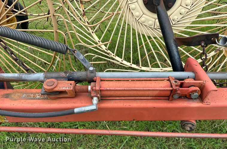 image for item NR9825 H&S BF12HC hay rake
