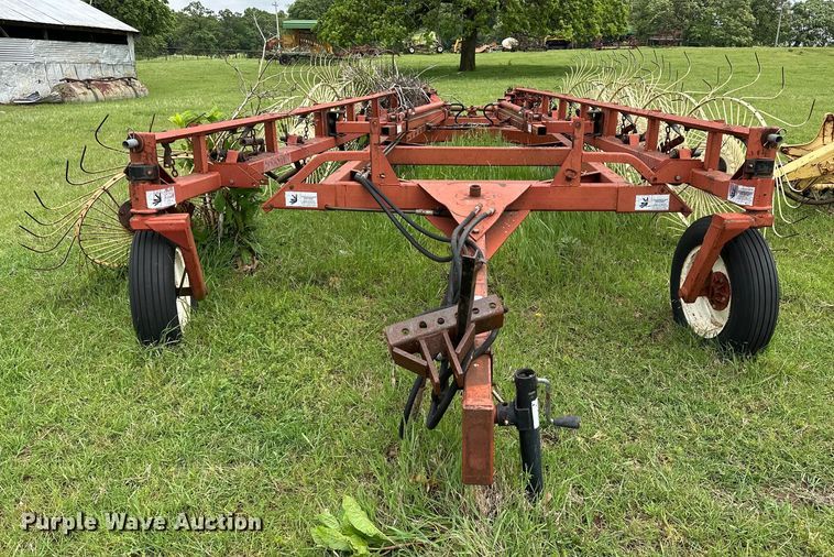 image for item NR9826 Hesston  3991 hay rake