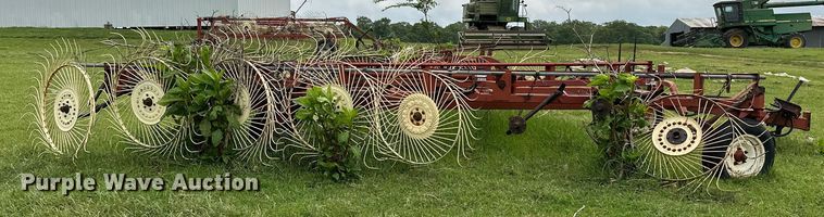 image for item NR9826 Hesston  3991 hay rake