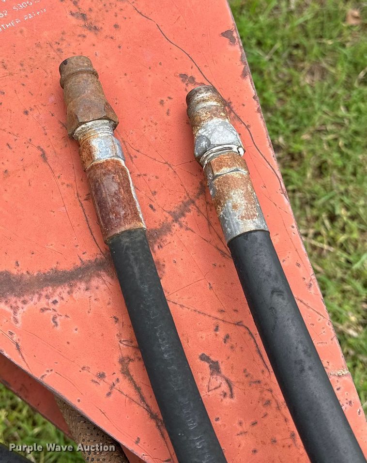 image for item NR9826 Hesston  3991 hay rake