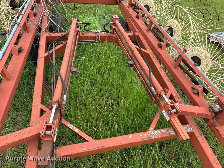 image for item NR9826 Hesston  3991 hay rake