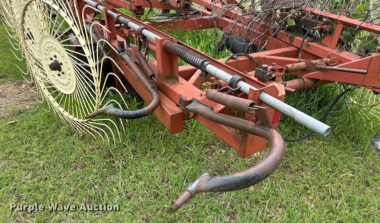 image for item NR9826 Hesston  3991 hay rake