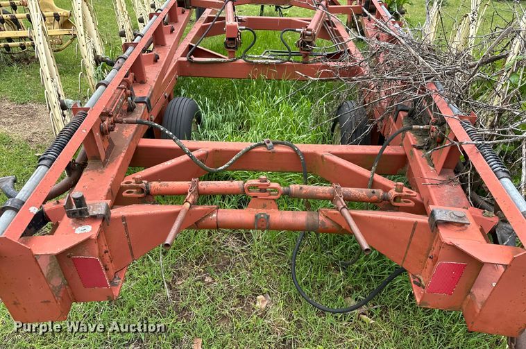 image for item NR9826 Hesston  3991 hay rake